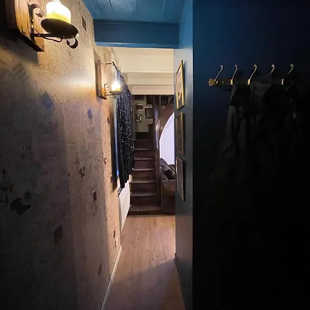 Impasse Des Mysteres - La Maison Des Sorciers Lehon/dinan Nyaraló